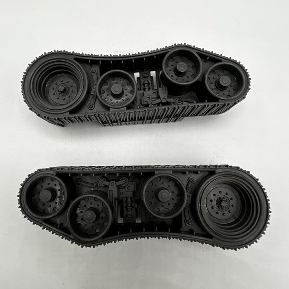 GI Joe TRIPLE T Parts Right Tracks Part M-4341-1 Original 1986 Vintage Hasbro - Picture 4 of 9